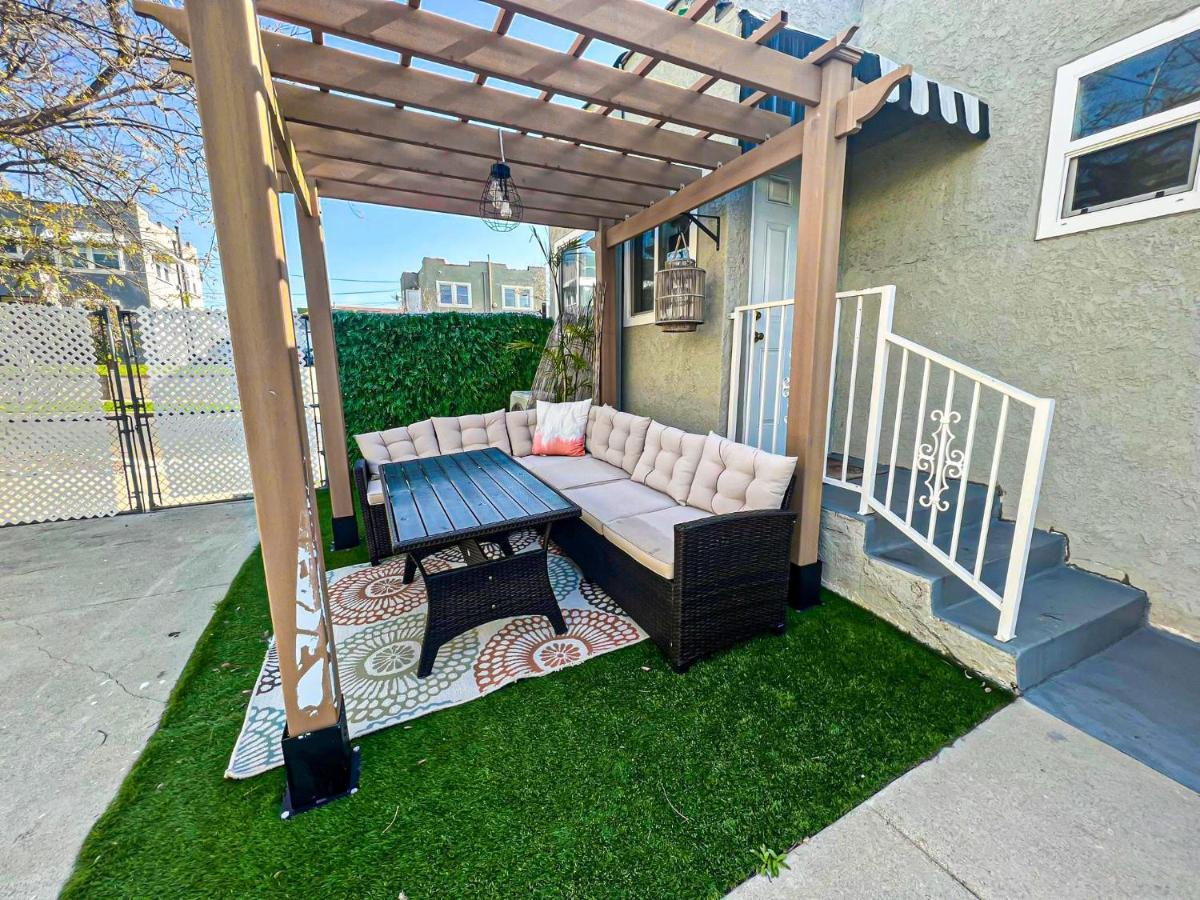 Modern 2-Bedroom Haven In The Heart Of La- Hud-Vp Лос-Анджелес Экстерьер фото